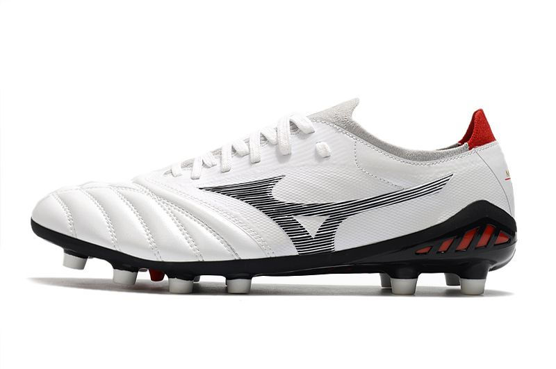 Miniatura: Mizuno MORELIA NEO III