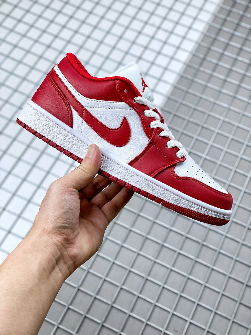 Miniatura: Air Jordan 1 Low “University Gold"