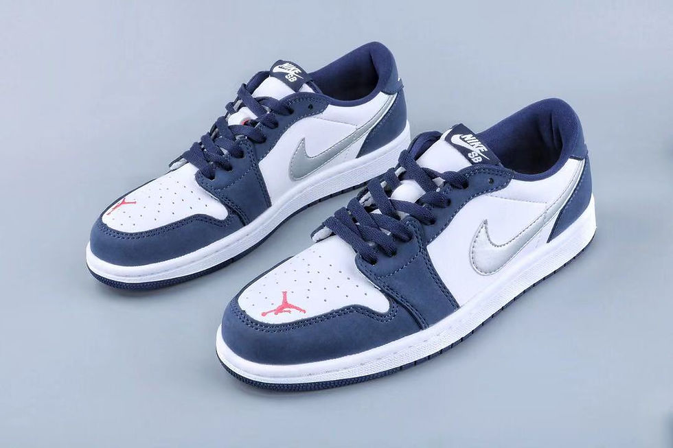 Miniatura: Air Jordan 1 Low