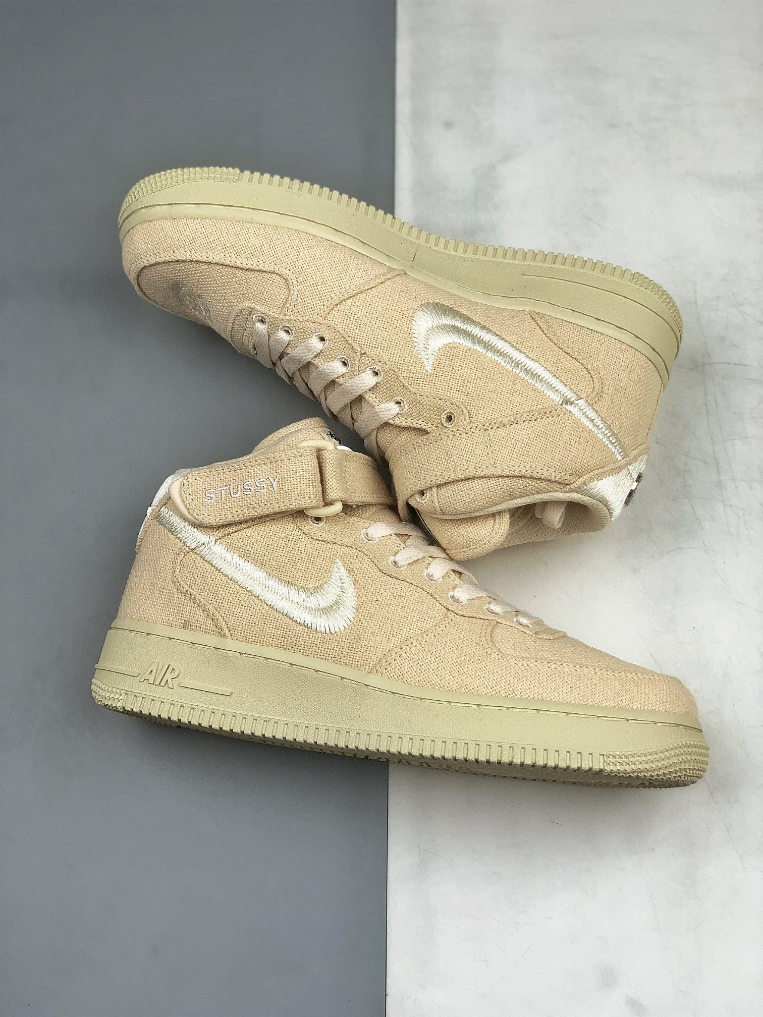 Stussy x Nike Air Force 1 Mid "White cool"
