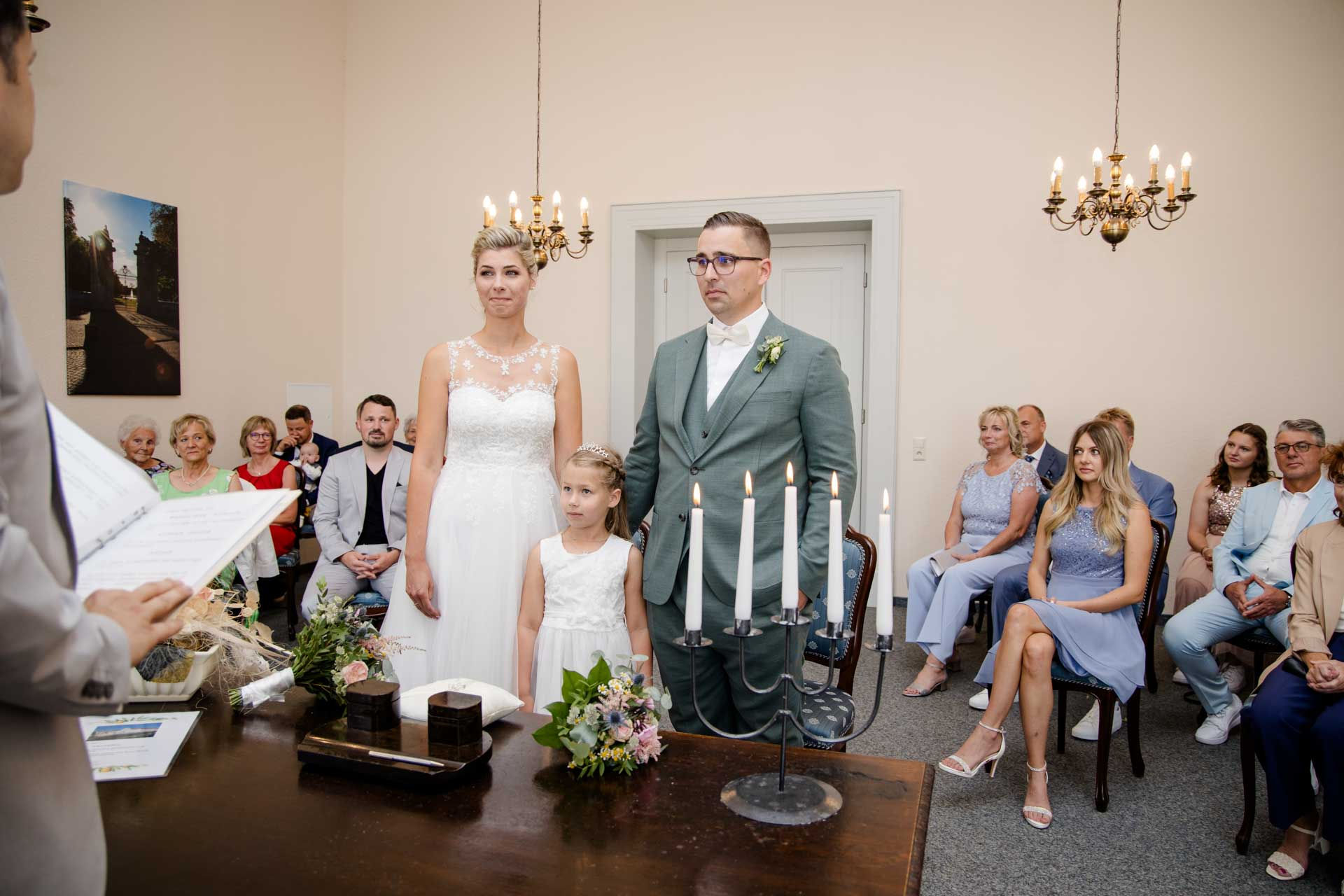 Hochzeitsfotograf Oranienburg, Hochzeitsfotos Oranienburg, Hochzeit im Standesamt Schloss Oranienburg. Trauung im Schloss Oranienburg