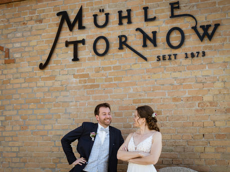 Hochzeitsfotograf Mühle Tornow, Hochzeitsfotografin, Brautpaarportraits