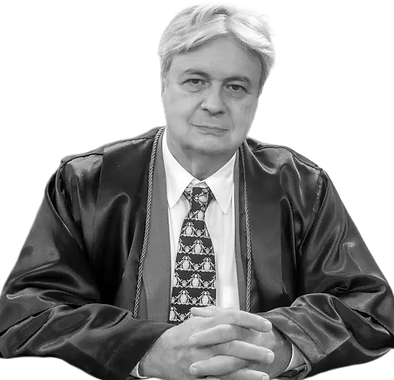 mauricio requiao.png