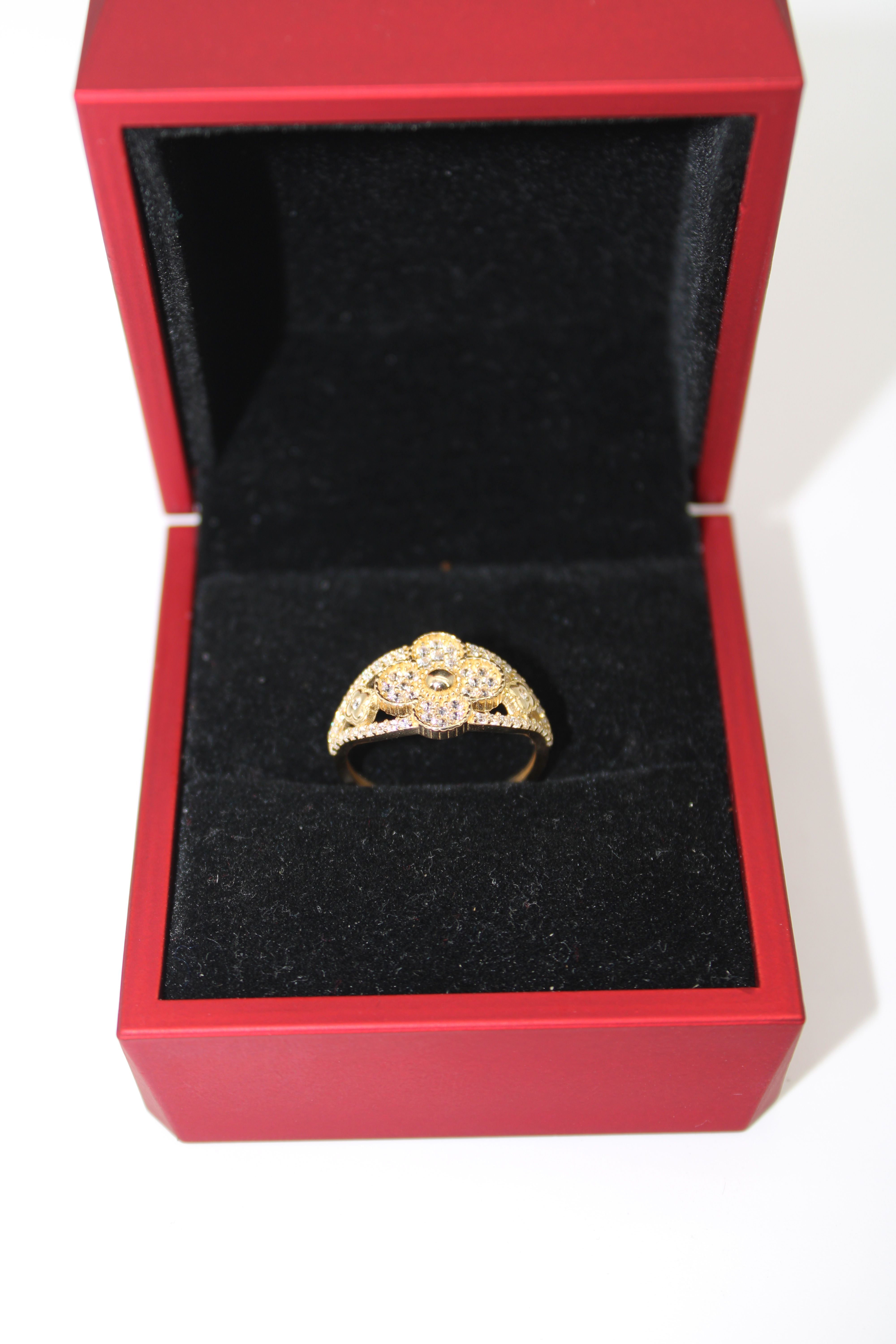 14K Fancy Flower Woman Ring Cz - BTJ™