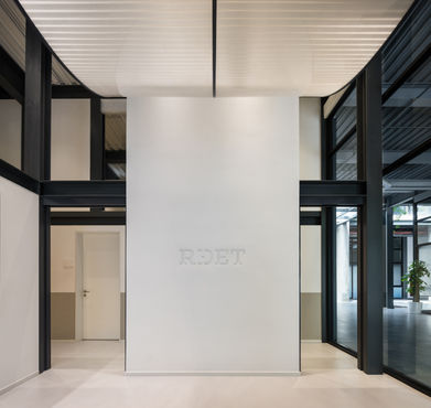 Meilleur Architecture et décoration intérieure d’un bureau réalisées par une agence top d’architecture d’intérieur.