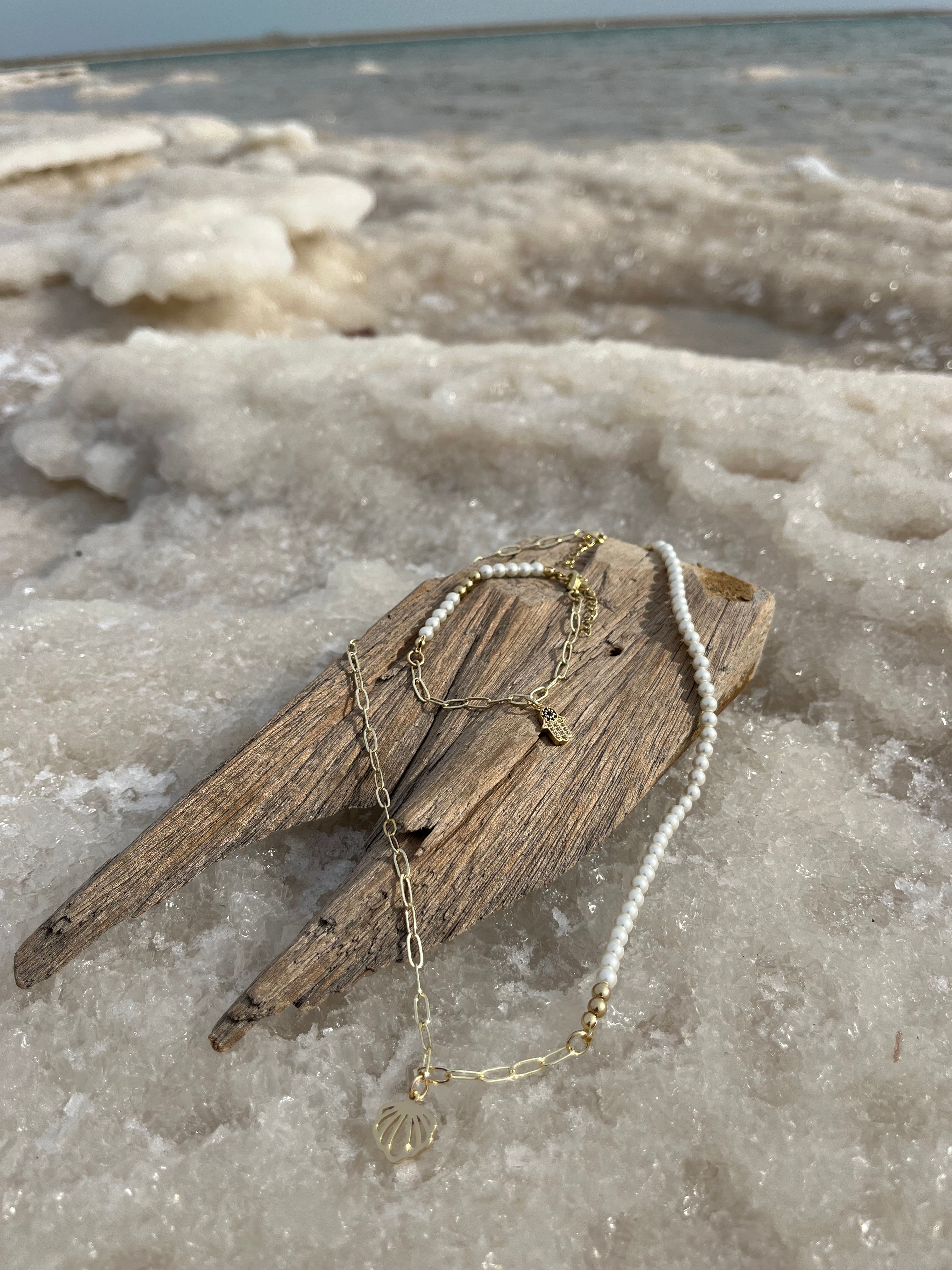 Handmade ocean-inspired jewelry for women, Minimalist beach necklace and bracelet set