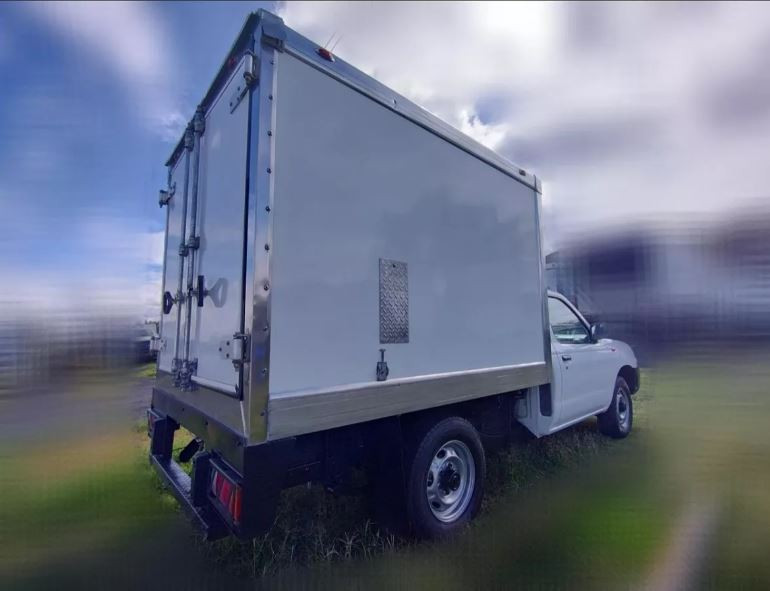 Miniatura: Nissan NP300 2.4 Caja Refrigerada Dh Mt