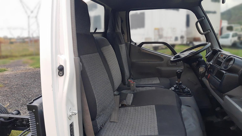 Miniatura: Camión Hino 300 Año 2012 Chasis Cabina