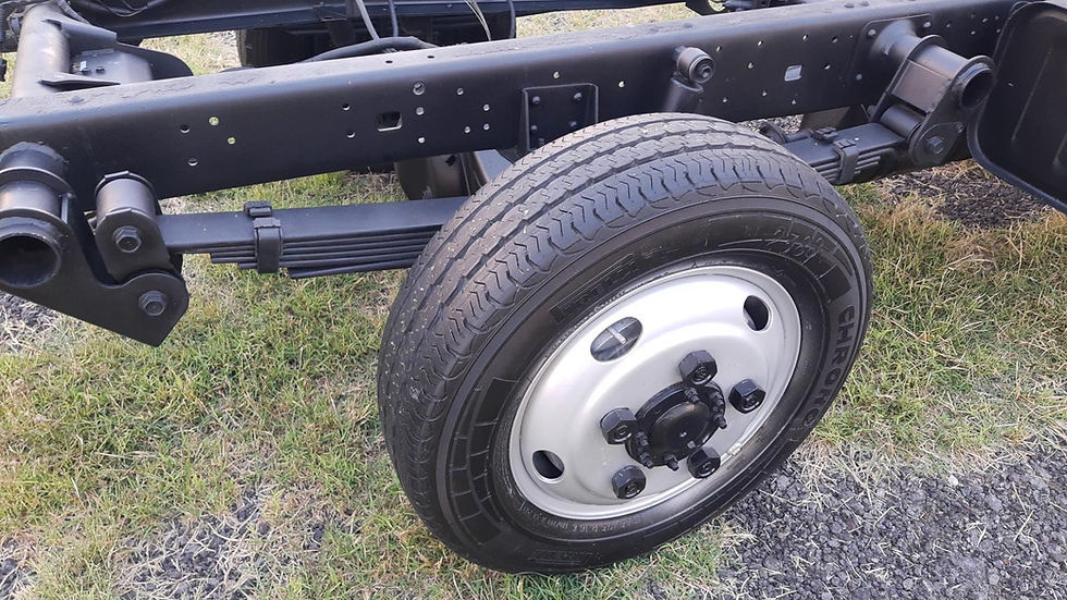 Miniatura: Camión Hino 300 Año 2012 Chasis Cabina