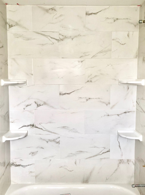 White Marble Shower/ Tub