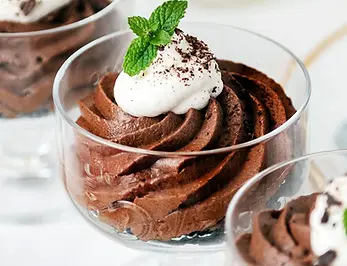 recette_de_mousse_au_chocolat-_MEILLEURE.webp