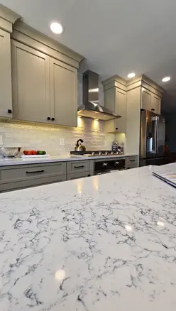 Quartz Countertops Used for a Local Kitchen Redesign