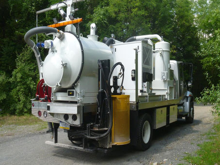 Popular Uses of Vacuum Excavation Trucks