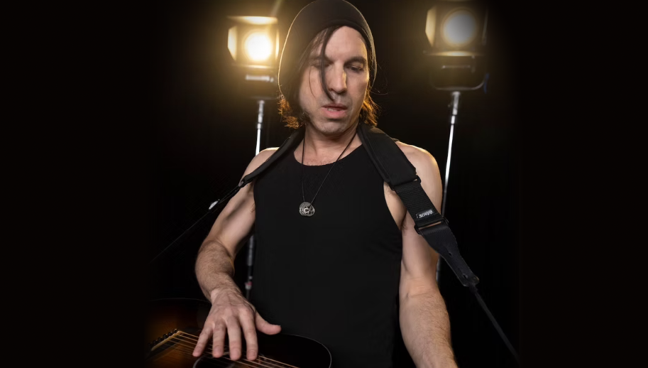 MikelParis of O.A.R. with Van Gordon