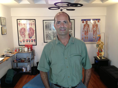 Warren Miles, Acupuncturist