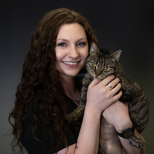Assistant Lead Veterinary Technician Emileigh