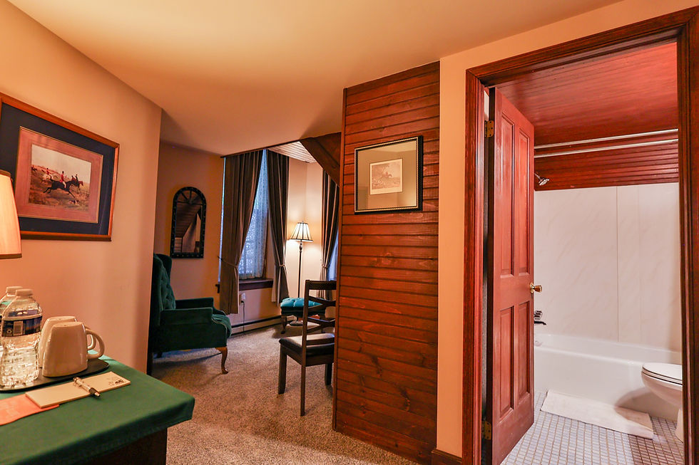 Carriage House Loft Suite #1