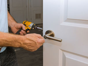What to Consider When Choosing the Right Hardware for Your Home