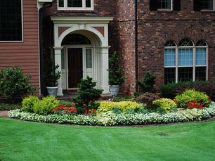 Hardscape vs. Softscape: Finding the Right Balance in Your Atlanta Landscape