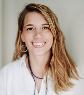 headshot arms_edited_edited.jpg