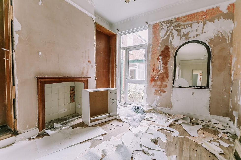 Living room before refurb.jpg
