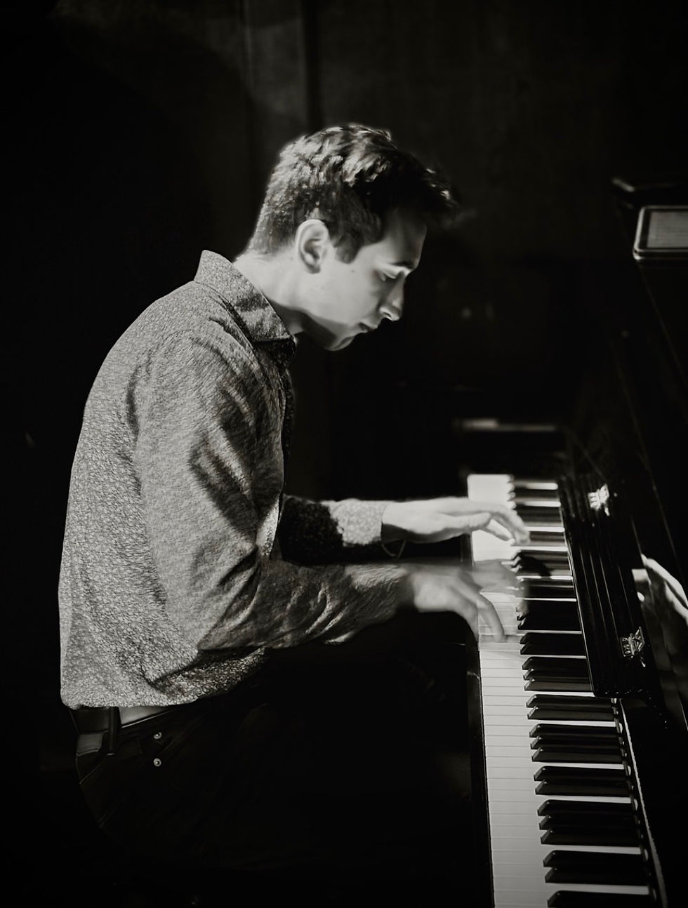 The Jazz Wave Presents: Josh Childs Live at The Famous (Glendale, CA)