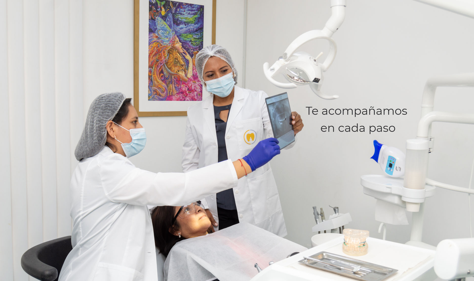 Atención odontológica en Ophannydent La Molina, tratamiento explicado paso a paso con calma