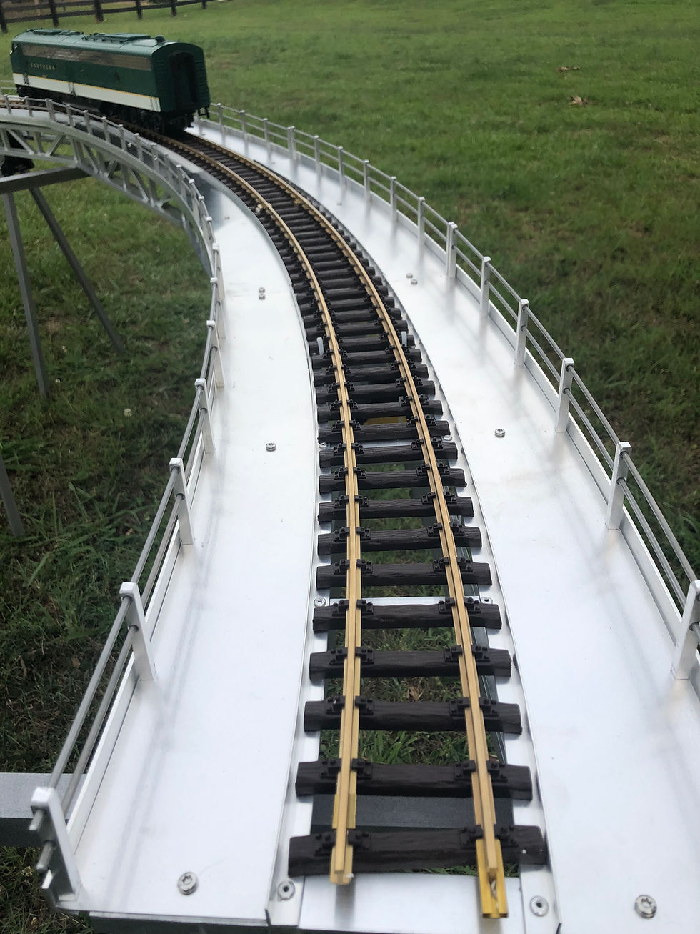 Thumbnail: O/G CURVED Bridge - Single Track