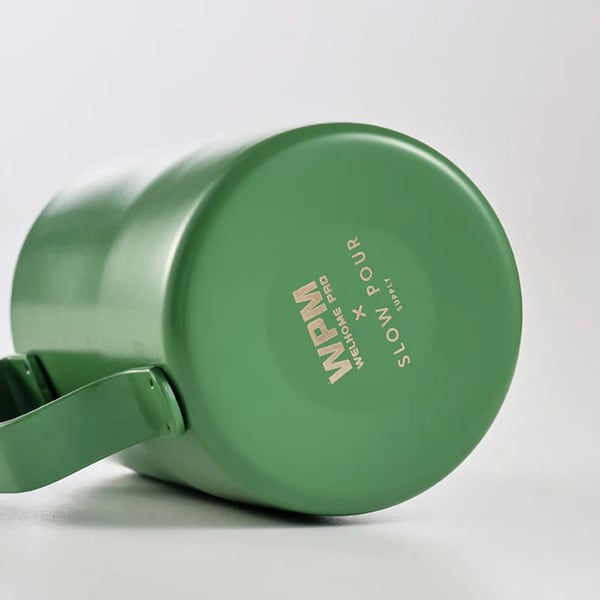 縮圖：WPM 圓咀拉花杯 450ml Matte Green 啞光綠