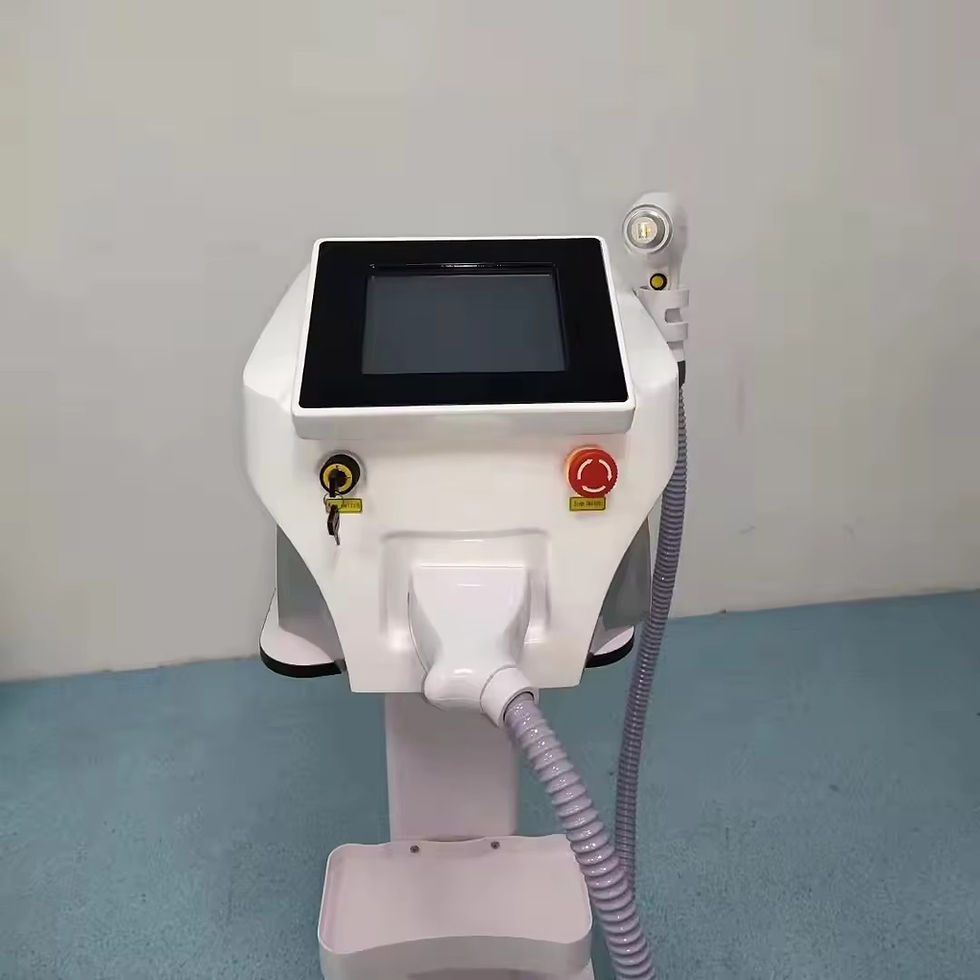 Thumbnail: Portable 3 Wavelength Diode Laser Hair Removal Machine 808 755 1064nm 3000W High