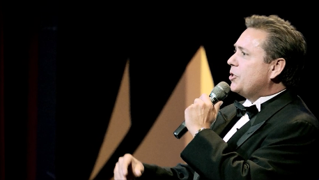Stevie Swing Chicago Rat Pack Crooner
