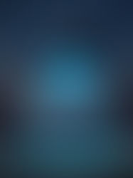 Ein Raumschiff landet bei den Pyramiden