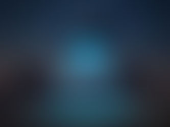 Ein Raumschiff landet bei den Pyramiden