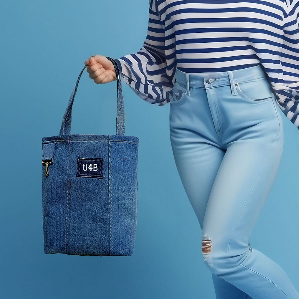 Imej kecil: TRI-PANEL EMBROIDERED TOTE