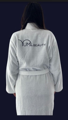 Yumi Beauty bathrobe