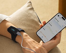 CheckmeO2 Max Wrist Oximeter | Viatom Technology Co