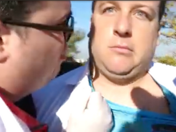 קווין רובין ואוראל צברי מבקשים מפרופסור המפוזר להכין ניסוי גדול יותר