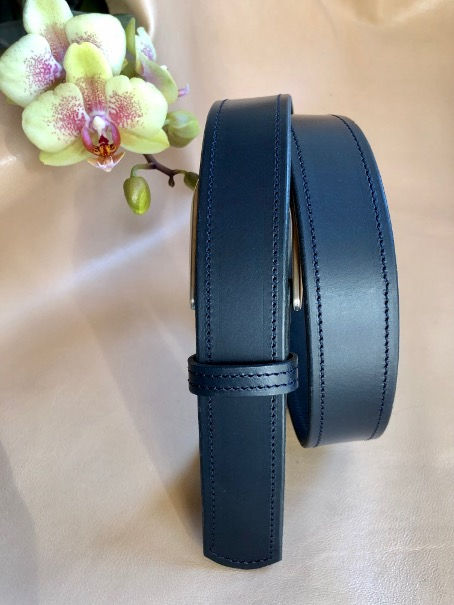 Miniature : Ceinture en cuir avec surpiqures