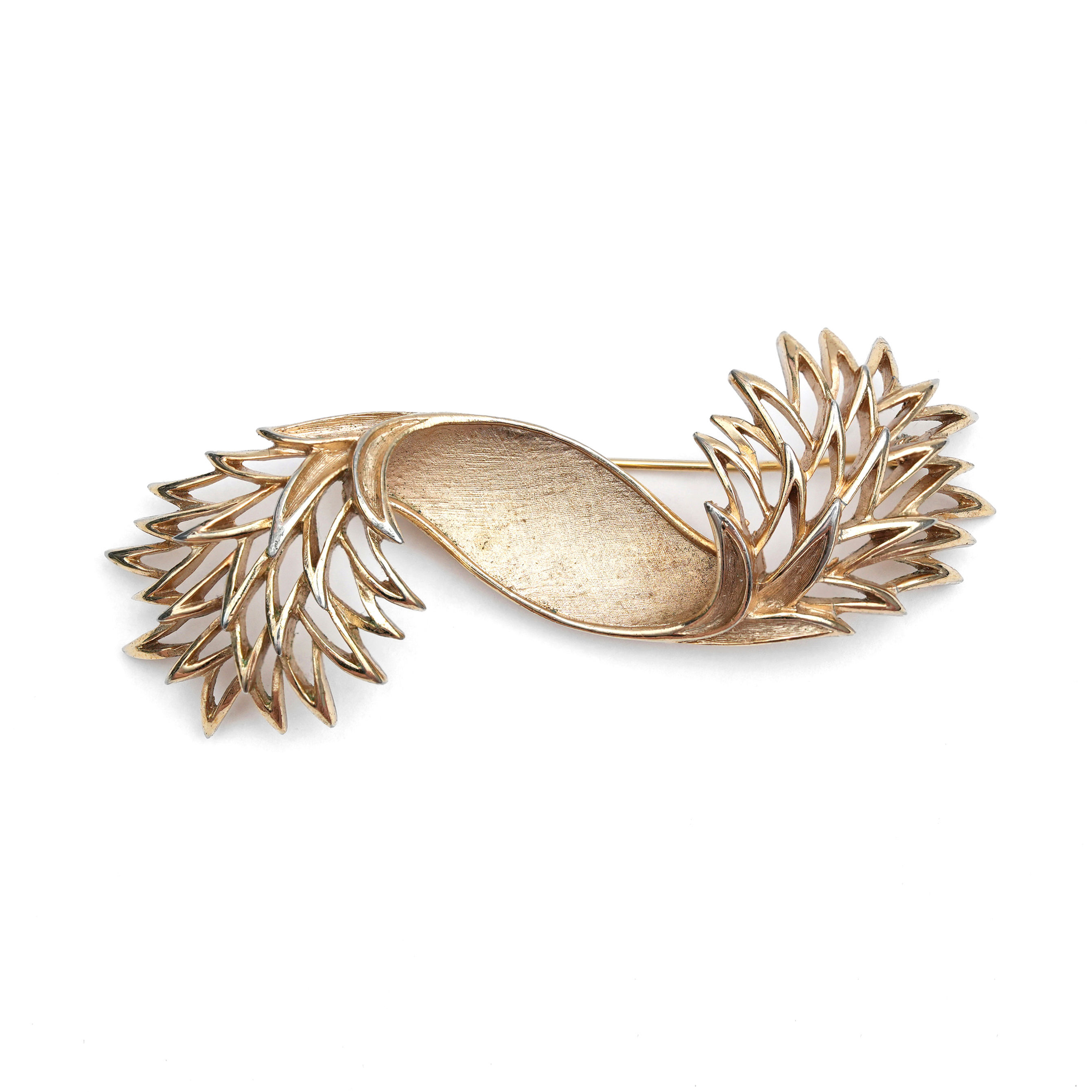 Vintage Crown Trifari Gold-Tone Textured Ribbon & Spiky Burst Brooch