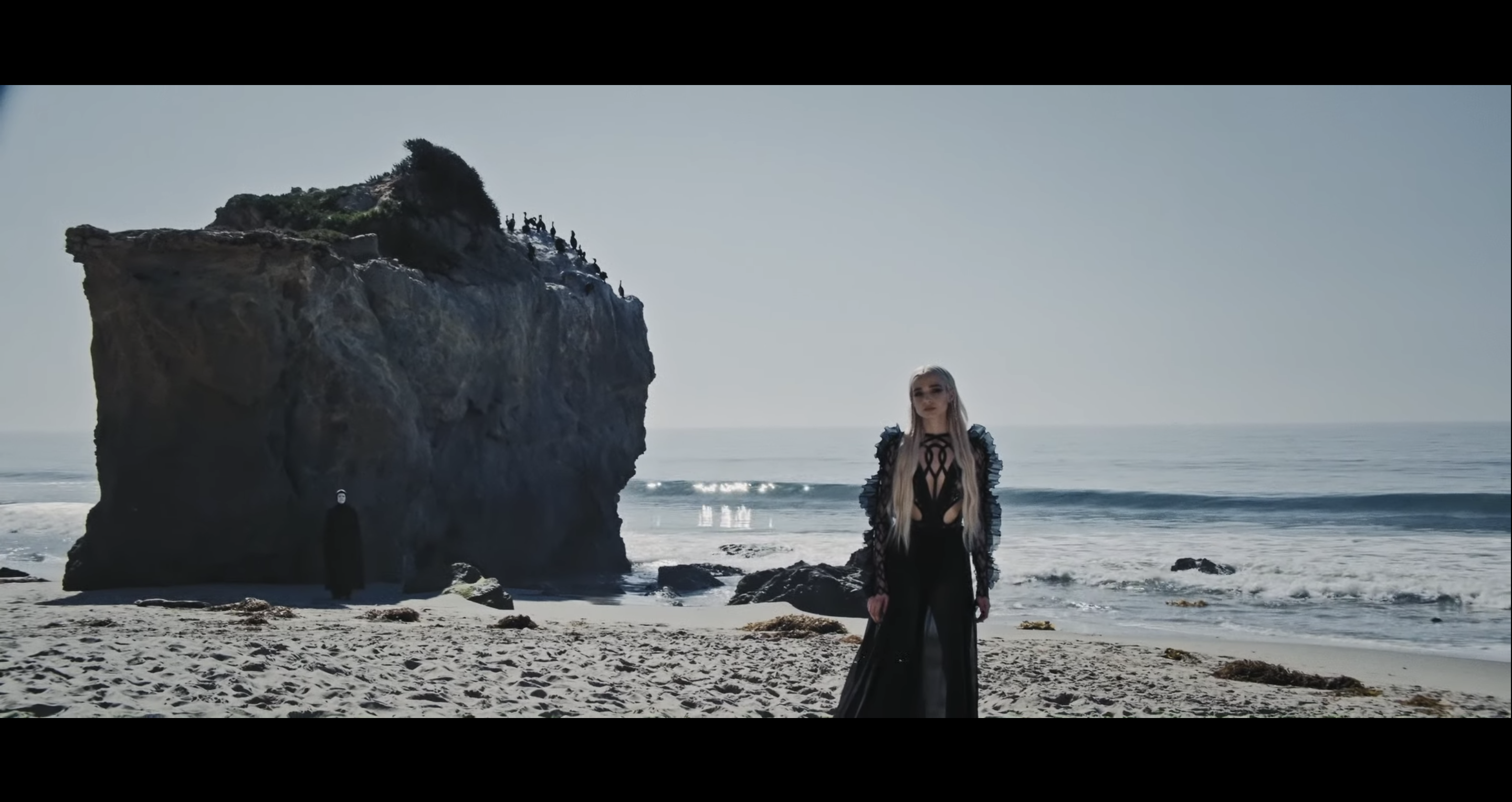 Корона сериал обои. Карон стивен рене. Клэр фой корона. Корона нетфликс. Fill the crown.