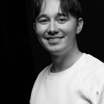 actor writer director producer Luke Avilez Meisel head shot