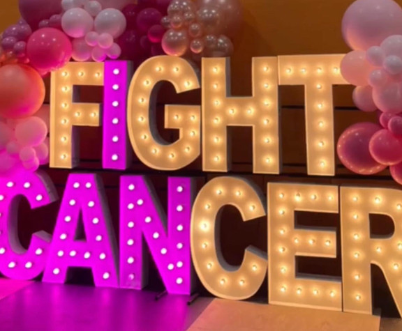 fight cancer balloons.JPG