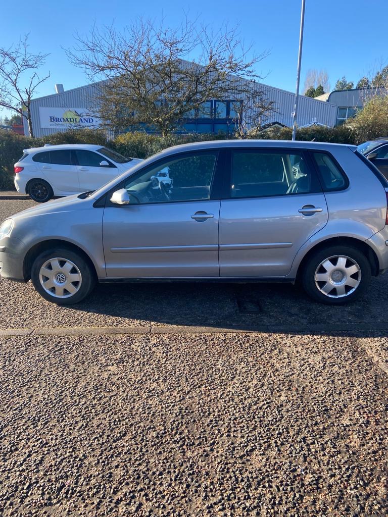 VOLKSWAGEN POLO S 55 PRICE 1,695.00 OUT OF STOCK...