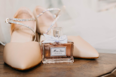 intimate wedding details at Floriana