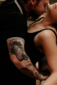 romantic couples photography at Worcester art museum