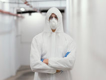 How to Keep Your Workers Safe While Using Your Cleanroom Environment