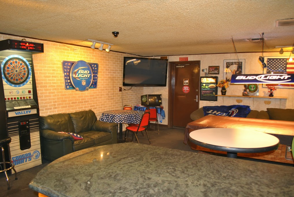 Bar Club 03