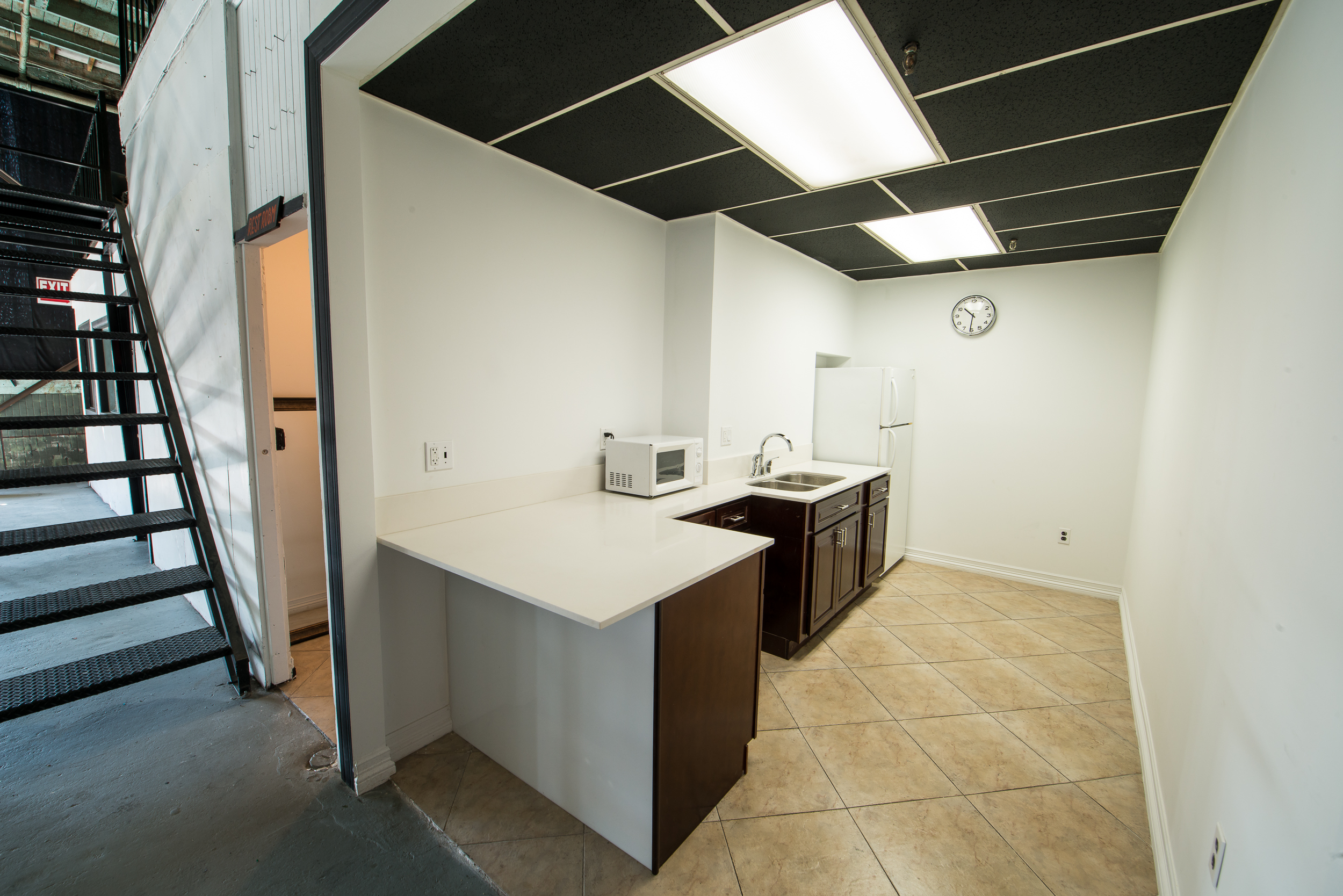 Studios 60 White Cyc Wall LA Film & Photo Studio