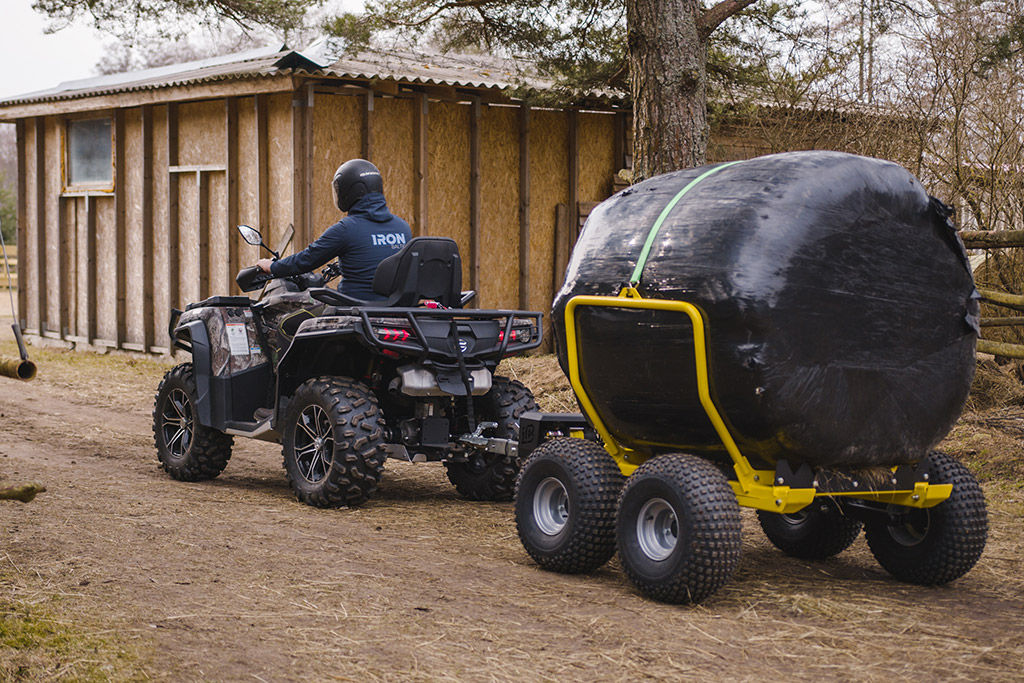 Silo- und Heuballenanhänger