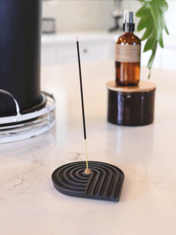 Thumbnail: Snow Bunny